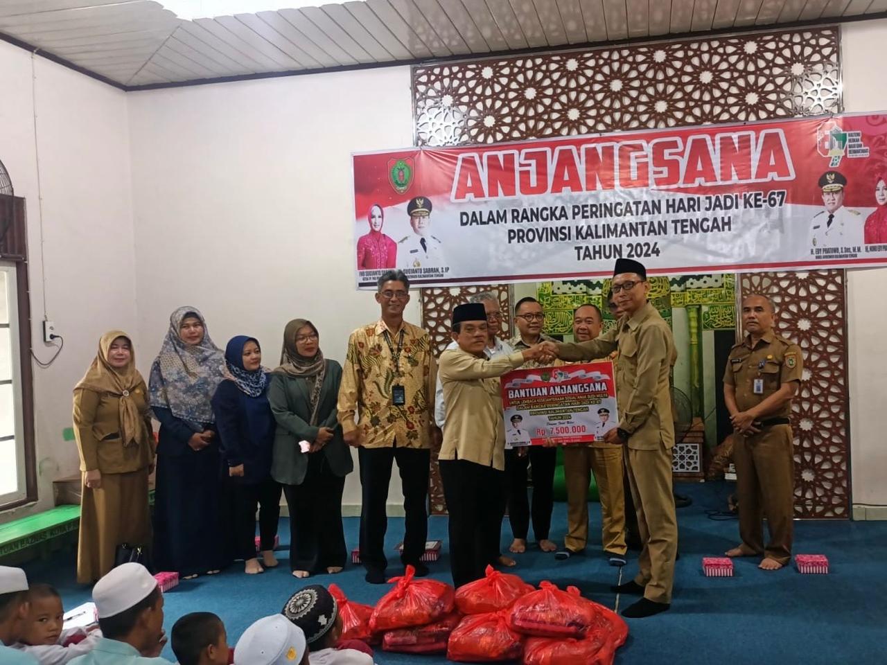 Kepala DLH Prov. Kalteng Menghadiri Anjangsana Dalam Rangka Hari Jadi Ke-67 Prov. Kalteng