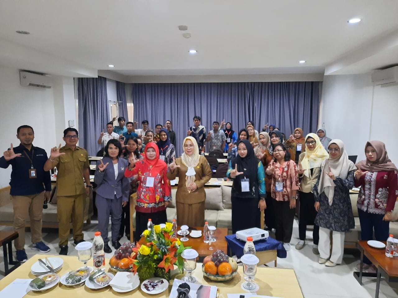 Kadispursip Nunu Andriani Minta Para Guru Mulai Perhatikan Manajemen Perpustakaan SLB