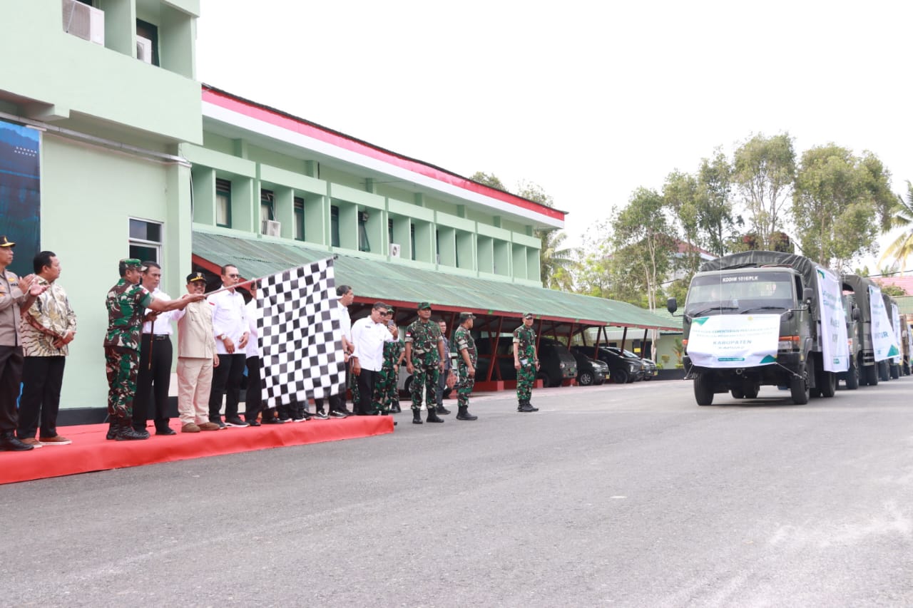 Pemprov Kalteng Terima Bantuan Alat dan Mesin Pertanian dari Menteri Pertanian 