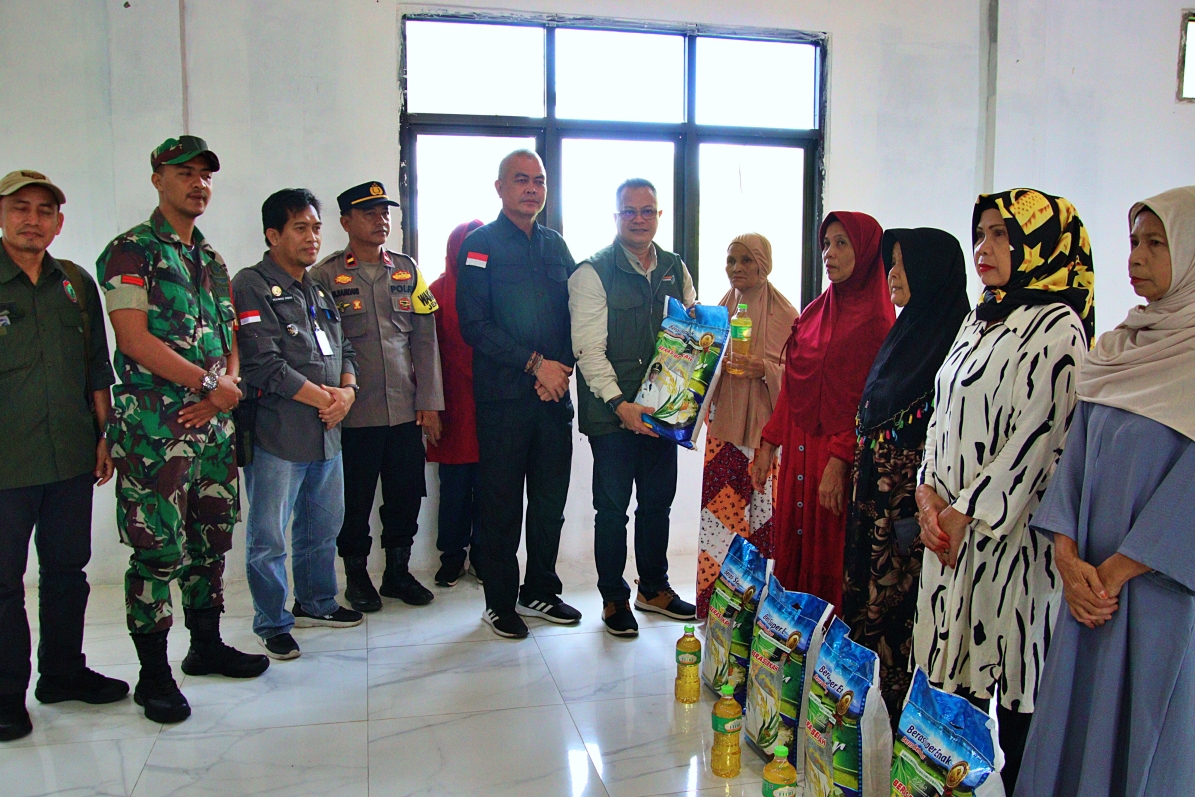 Mewakili Gubernur, Kepala Dinas PMD Buka Pasar Murah di Kecamatan Jenamas