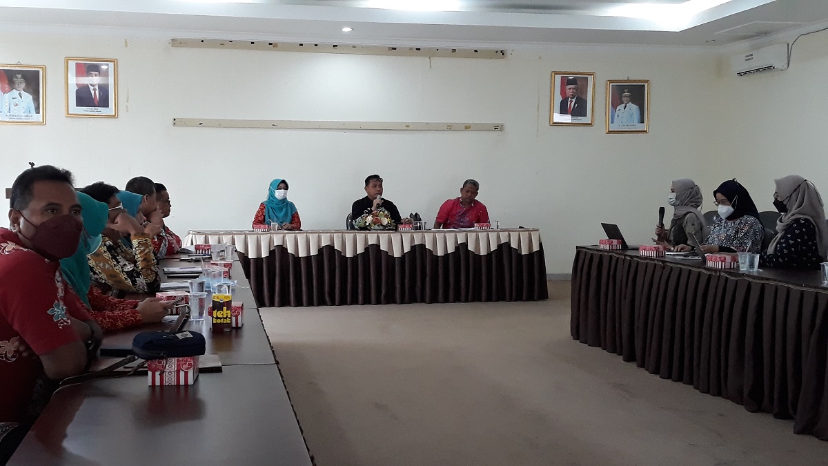Disbun Prov. Kalteng Gelar Audiensi dengan NGO Yayasan Madani Berkelanjutan