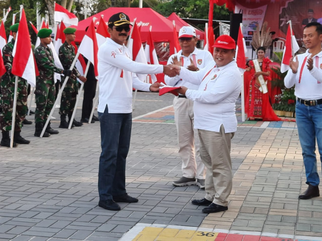 Pemkab Kobar Gelar Pencanangan Gerakan Pembagian Sepuluh Juta Bendera Merah Putih