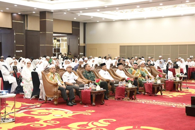 Buka Manasik Umrah Jemaah, Plh. Pemkesra Maskur: Pemprov Kalteng Siapkan 1000 Paket Ibadah Gratis 