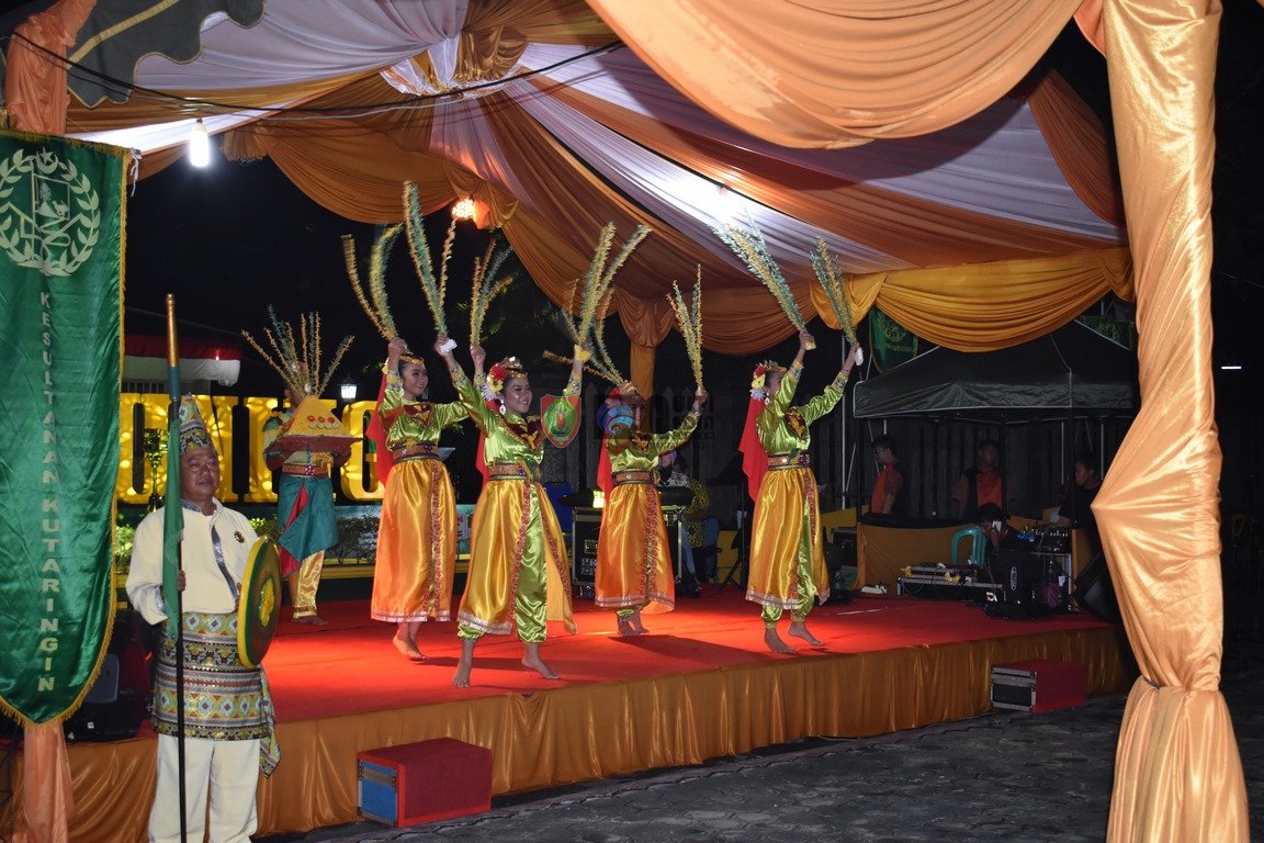 Bupati Kobar Sambut Peserta Wonderful Sail to Indonesia di Istana Kuning