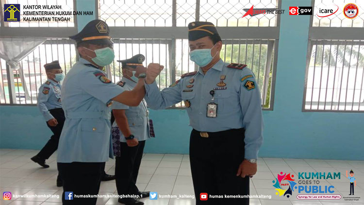Kalapas Muara Teweh Lantik 2 Orang Pegawai yang Naik Pangkat