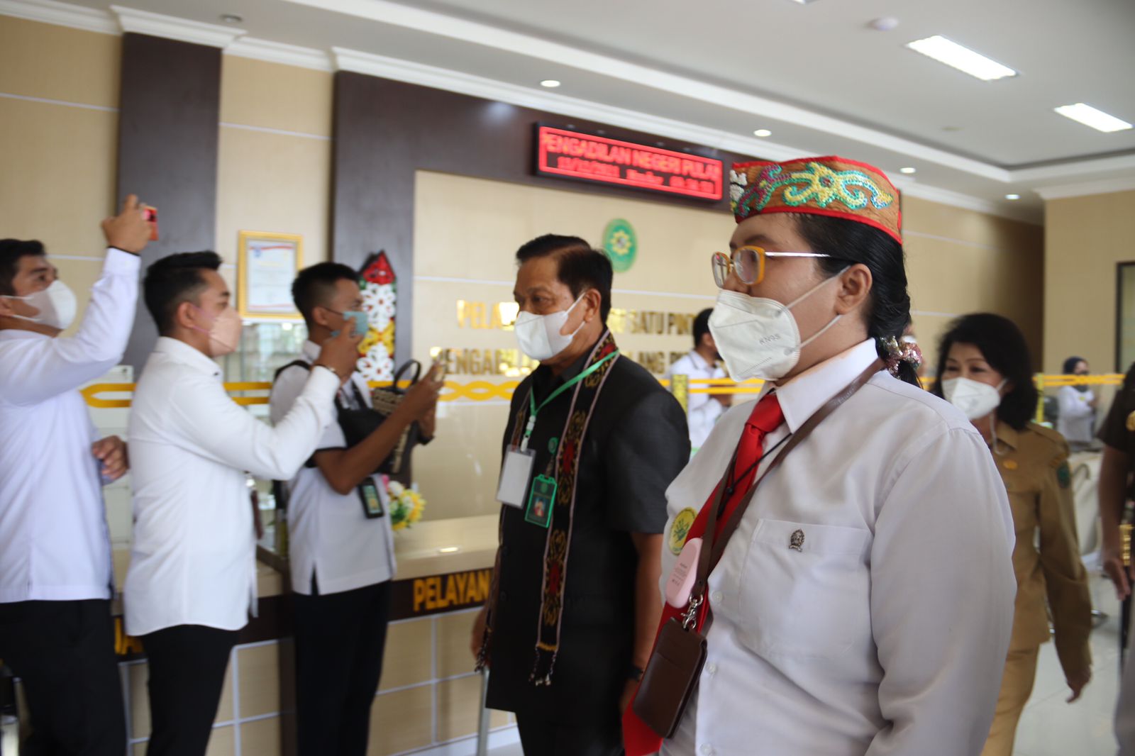 Ketua PN Pulang Pisau Sambut Ketua Pengadilan Tinggi Syukuran Gedung Baru