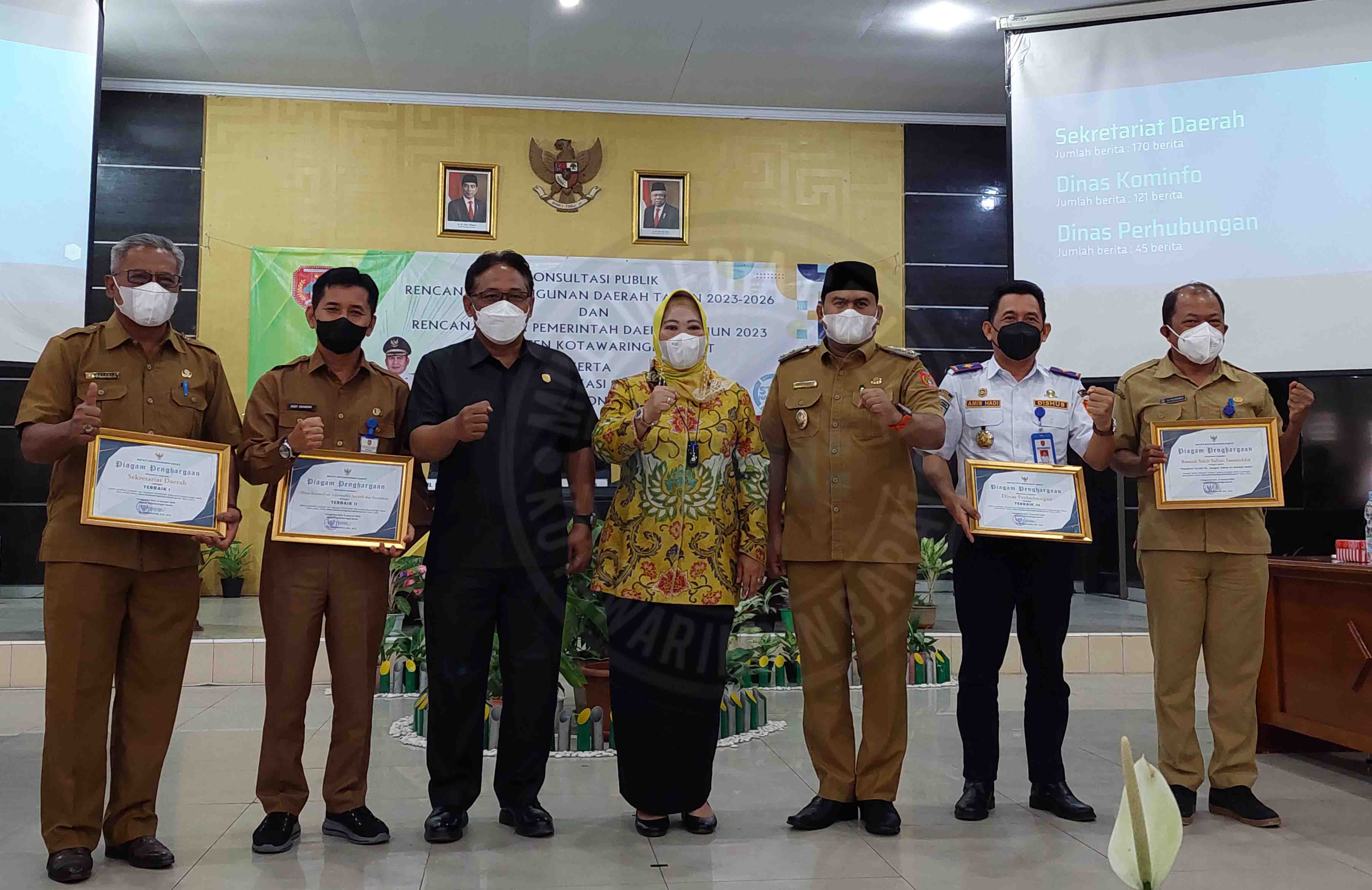 Empat SOPD Terima Penghargaan MMC Kobar Terbaik Tahun 2021