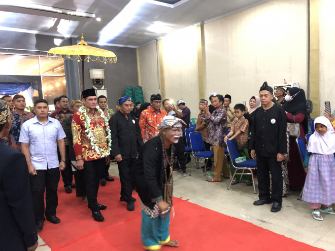 Pj. Bupati Ajak Warga Sunda Tingkatkan Peran dalam Membangun Kobar