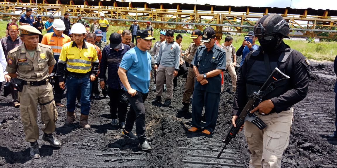 GUbernur Sidak Aktivitas PT. AKT di DAS Barito