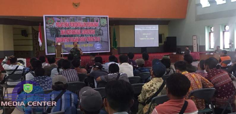 Tingkatkan Kualitas Anggota Linmas Satpol PP Gelar Pelatihan