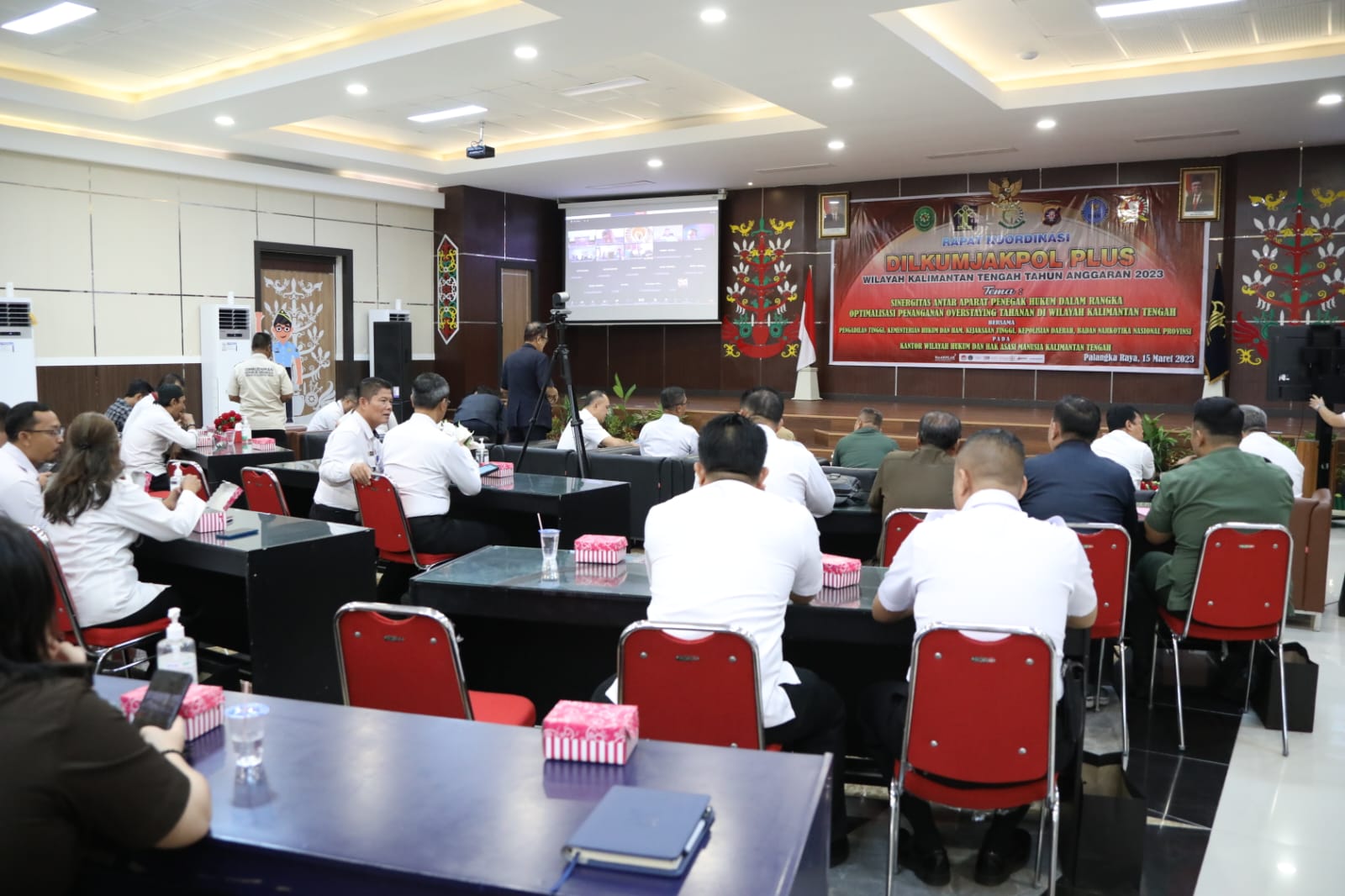 Asisten Pemkesra Katma F. Dirun Hadiri Acara Pembukaan Koordinasi DILKUMJAKPOL PLUS Wilayah Kalteng Tahun Anggaran 2023