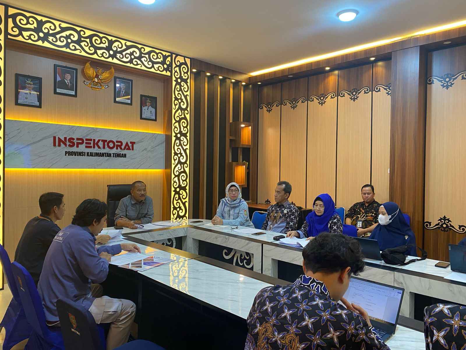 Inspektur Daerah Prov. Kalteng Ikuti Exit Meeting Pelaksanaan Evaluasi dan  Monitoring Tata Kelola PBJ dan Monitoring Disiplin Belanja