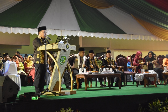 Gubernur Buka Secara Resmi  MTQ XXIX Tingkat Provinsi Kalimantan Tengah