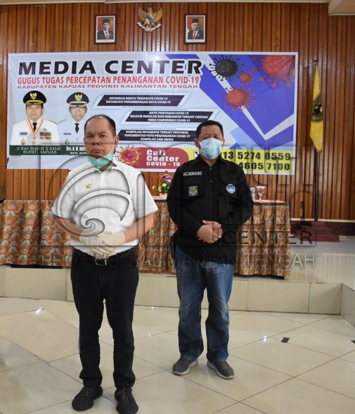 Bupati Kapuas Beri Insentif Kepada Jurnalis yang Meliput Covid-19
