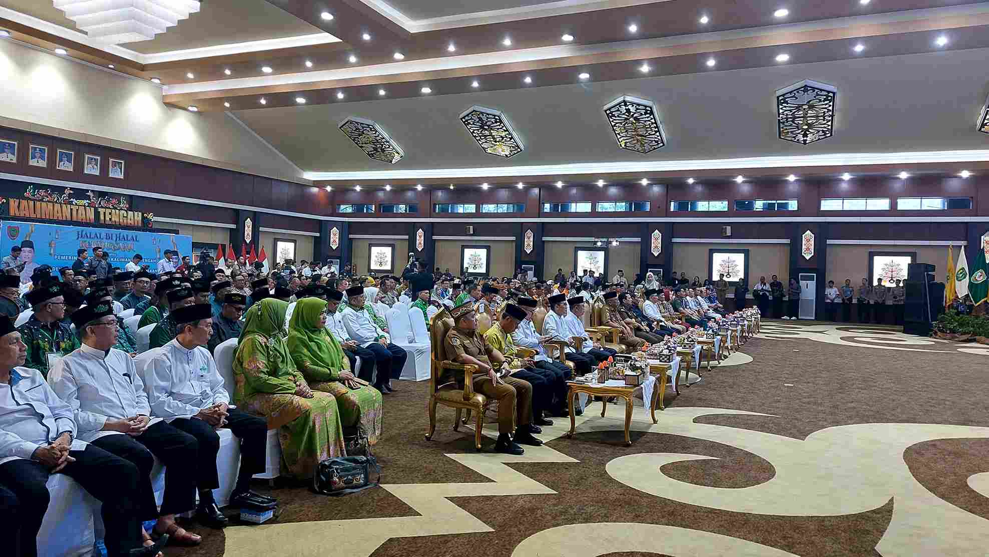 Kepala Badan Kesbangpol Prov. Kalteng Hadiri Halalbihalal Kebangsaan, Perkuat Persatuan dan Semangat Huma Betang