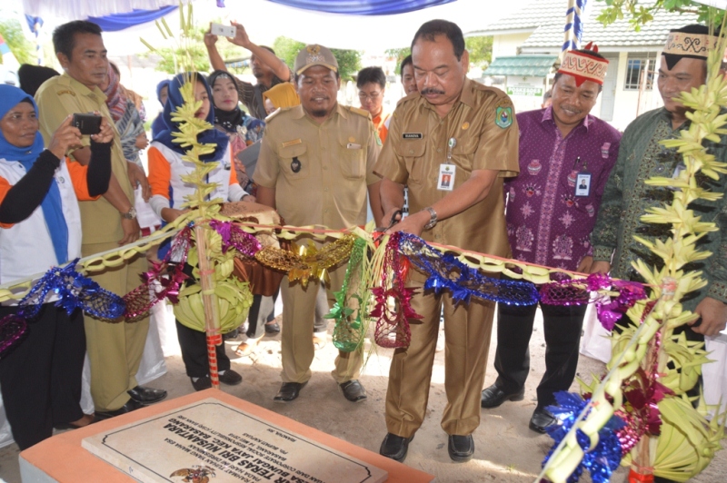 Plh Bupati Resmikan Pasar Teras BRI