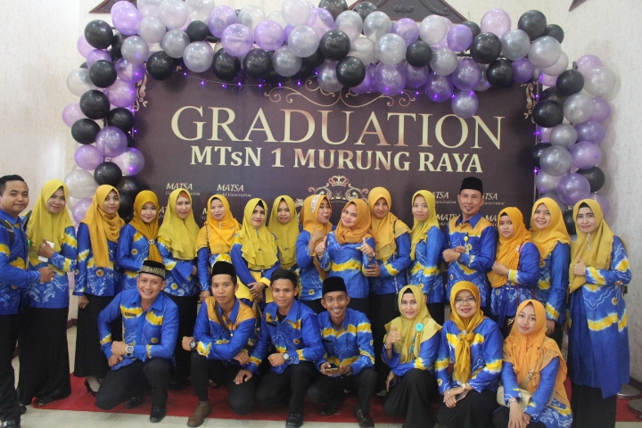 MTsN Murung Mengelar Perpisahan Siswa Kelas IX di GPU Tira Tangka Balang Puruk Cahu