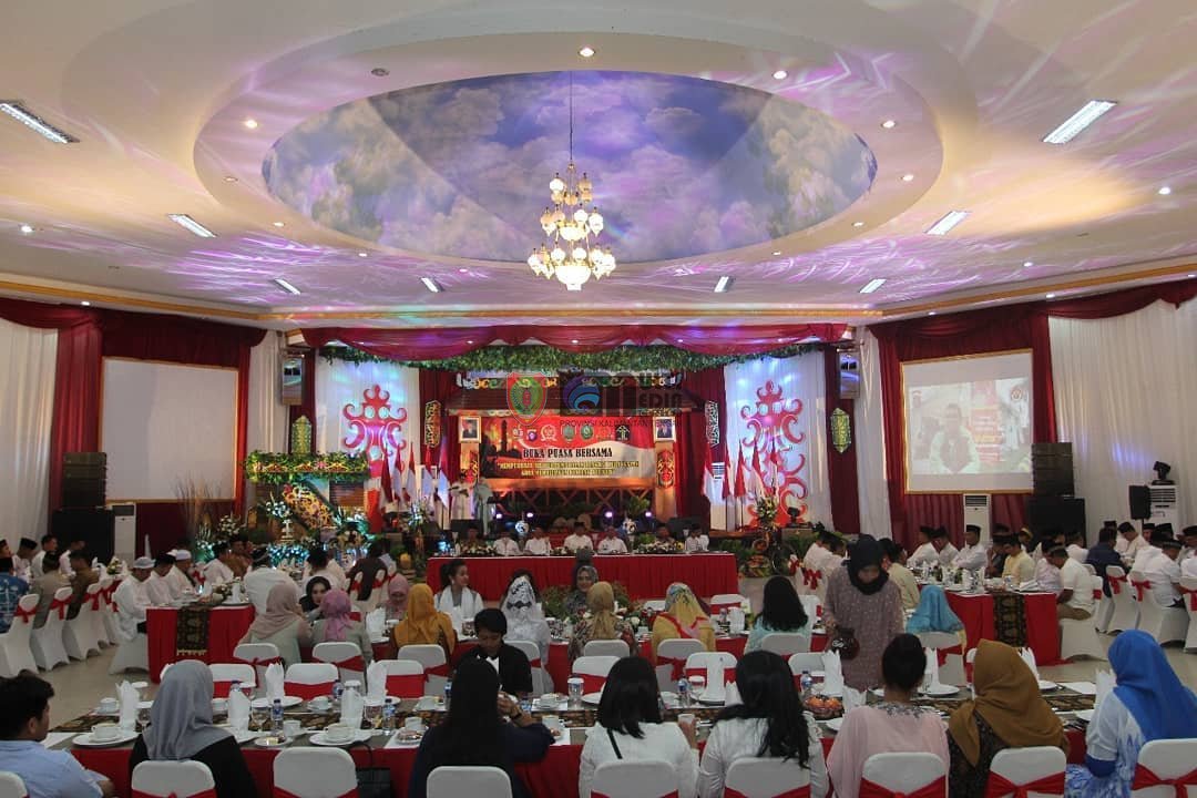 Sekda Fahrizal Fitri Hadiri Buka Puasa Bersama di Polda Kalteng
