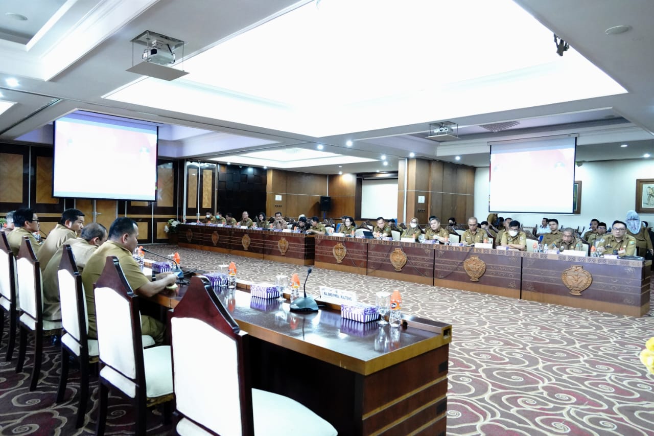 Sekda Nuryakin Buka Sosialisasi Tata Cara Pengisian Jabatan Pimpinan Tinggi di Lingkungan Instansi Pemerintah Daerah Se-Kalimantan Tengah
