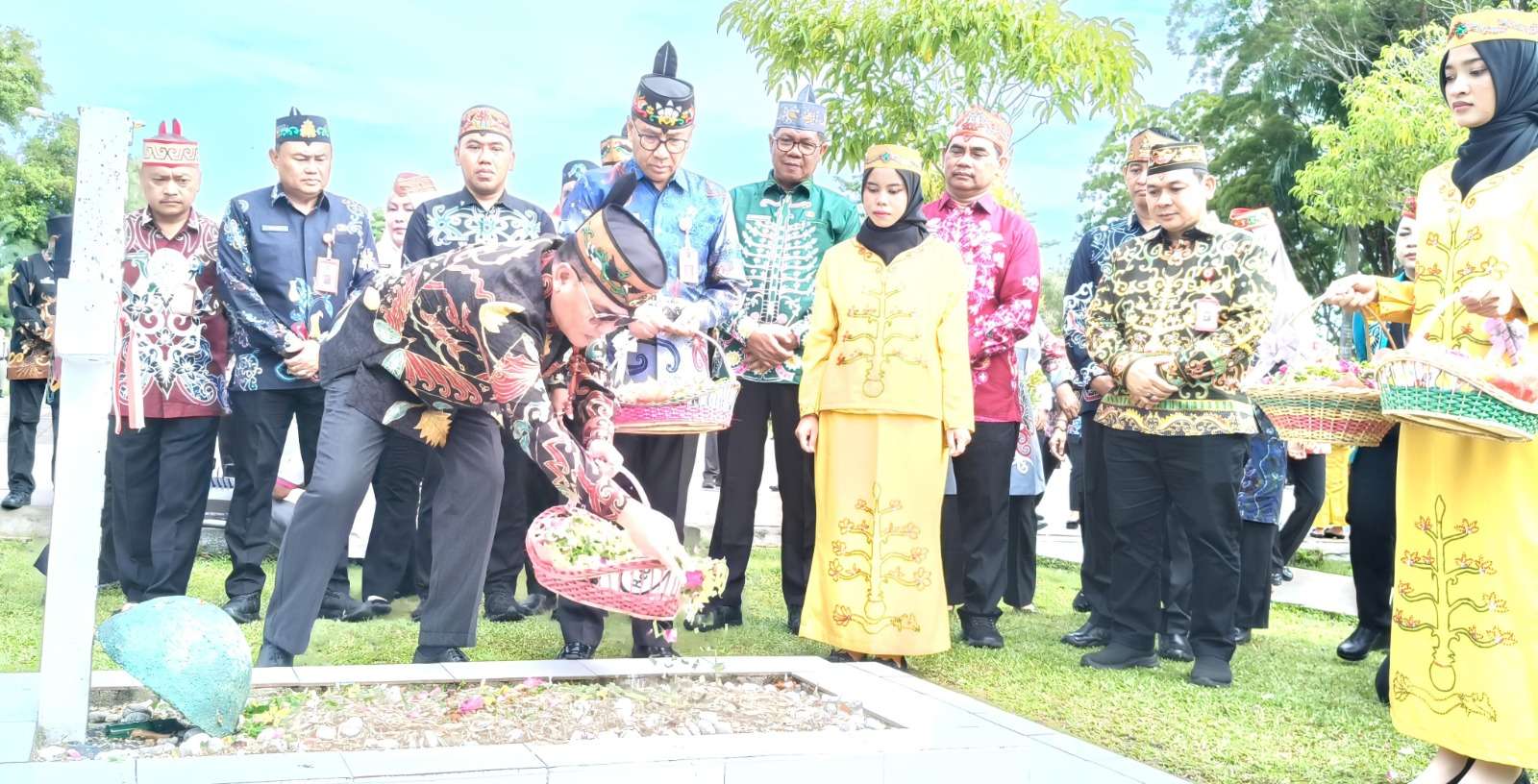Pemprov Kalteng Melalui Dinsos Gelar Ziarah Hari Jadi ke-68, Mengenang Jasa Para Pahlawan