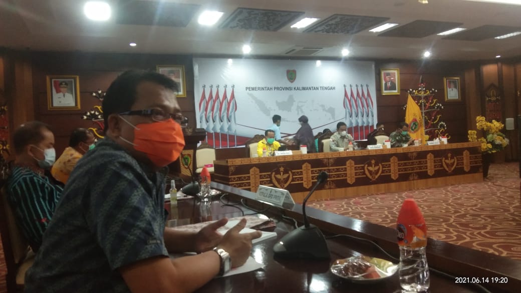 Plt. Kalaksa BPBPK Prov. Kalteng Hadiri Rapat Koordinasi Evaluasi Perkembangan PPKM Mikro di 34 Provinsi di Indonesia