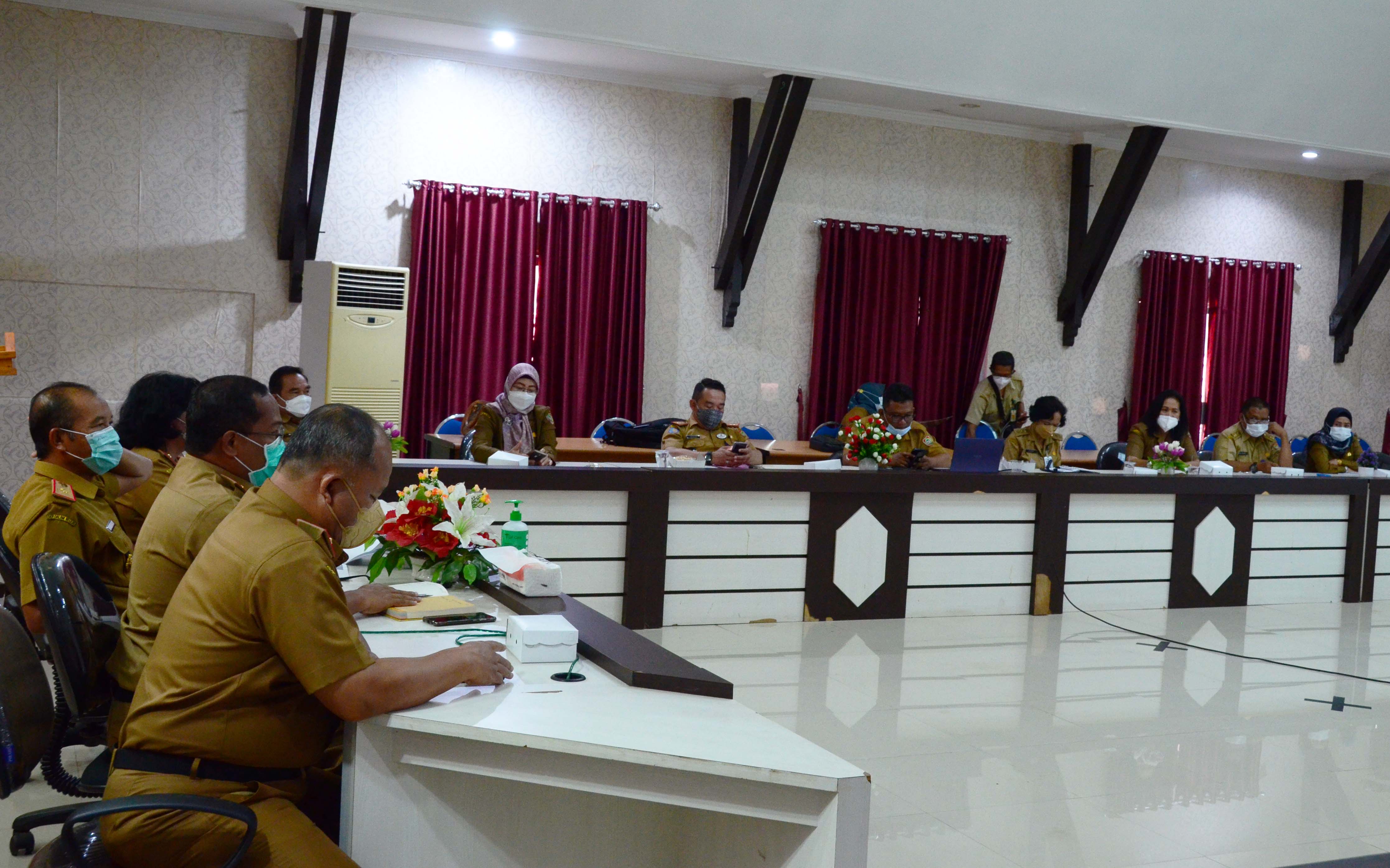 Bangun Zona Integritas UPT Laboratorium Kesehatan Daerah, Dinkes Prov. Kalteng Laksanakan Rapat 