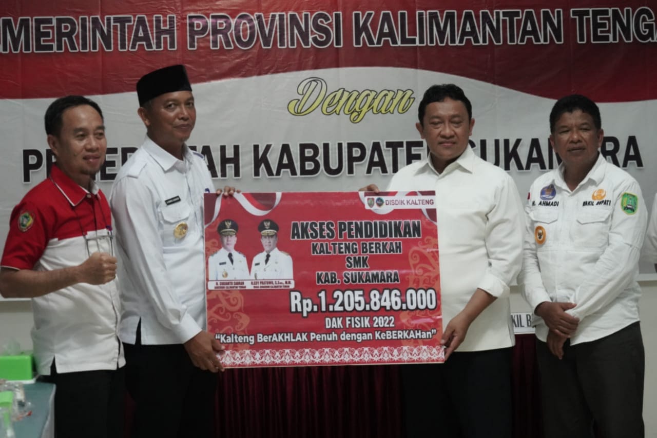 Pimpin Ratas, Wagub Edy Pratowo Apresiasi Pemkab Sukamara Mampu Tunjukkan Perkembangan Baik Untuk Kesejahteraan Masyarakat