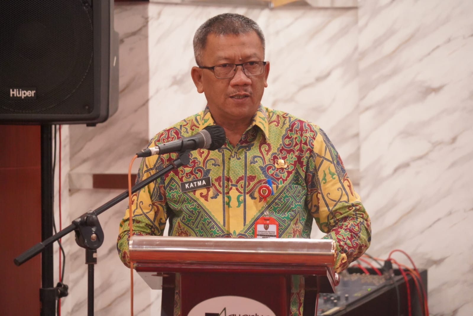 Asisten Pemkesra Katma F. Dirun Buka Rakor Forum Peningkatan Penyajian dan Pemanfaatan Data Gender dan Anak dalam Kelembagaan Data Prov. Kalteng
