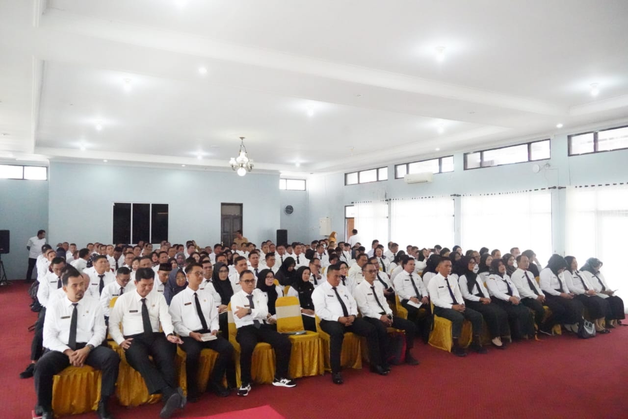 Sahli KSDM Suhaemi Sharing Materi Kepemimpinan Kepada Para Peserta PKA 