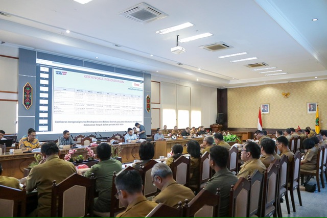 Pemprov Kalteng Bahas Raperda RPJMD 2025–2029 Bersama DPRD, Tegaskan Komitmen Pembangunan Berkeadilan