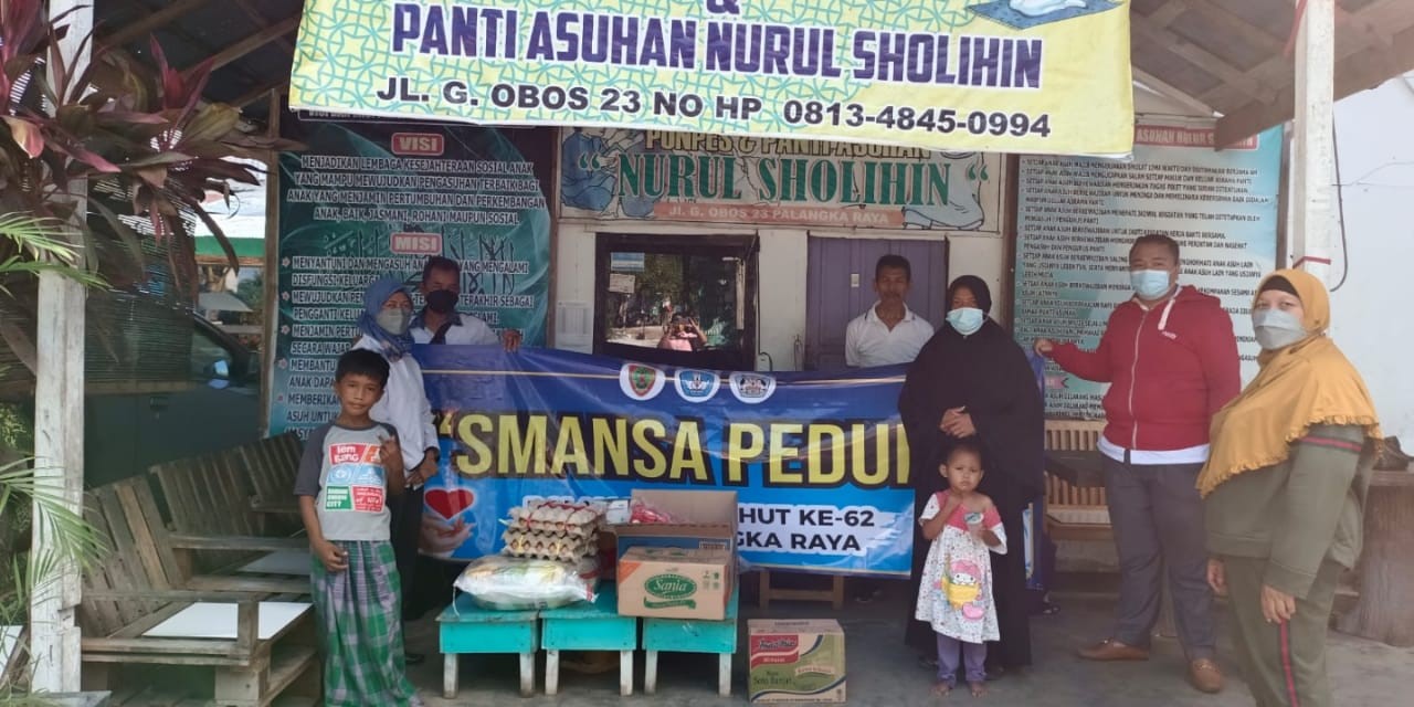 SMANSA PEDULI Berbagi Tali Asih