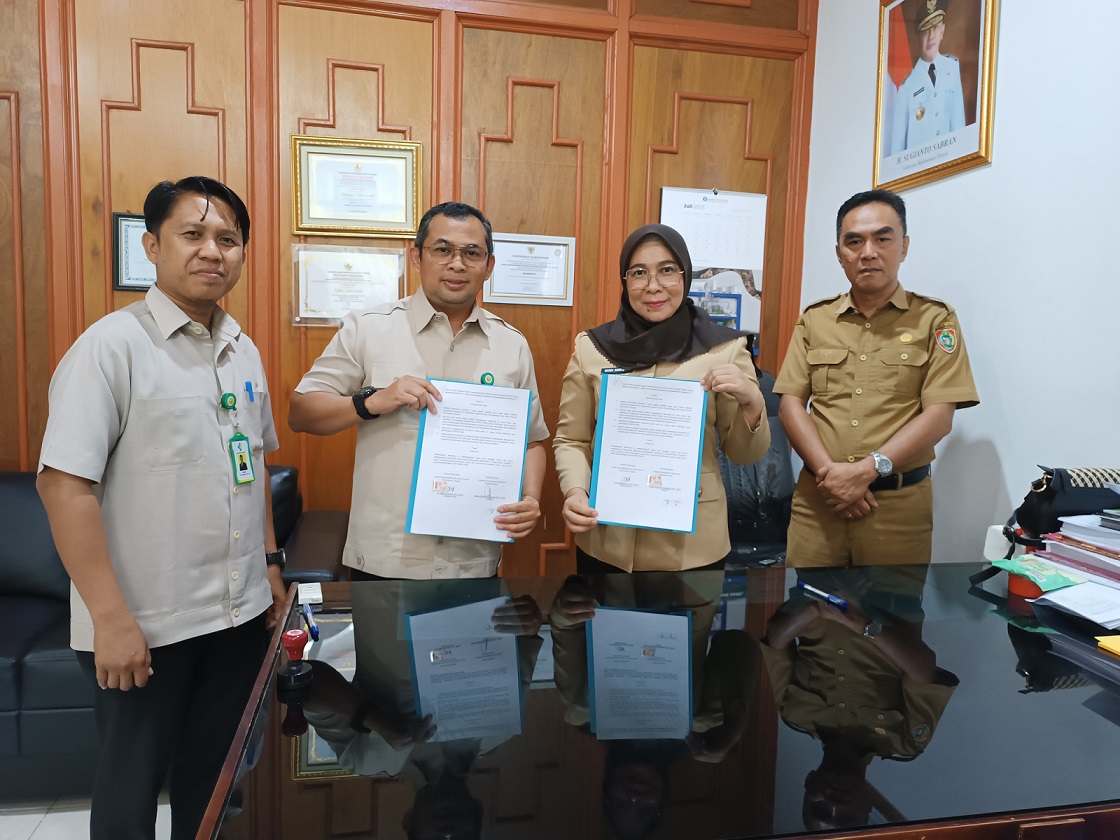 Dispursip Kalteng  Resmi Jalin Kerjasama dengan Poltekkes Palangka Raya