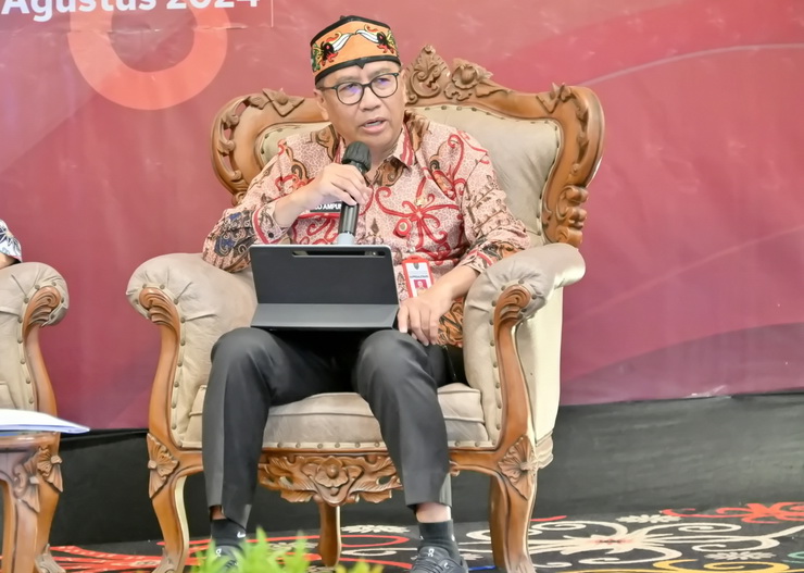 Kepala Bappedalitbang Prov. Kalteng Paparkan Kebijakan dan Indikator Urusan Pemberdayaan Perempuan dan Perlindungan Anak dalam Rakorda P3APPKB Tahun 2024