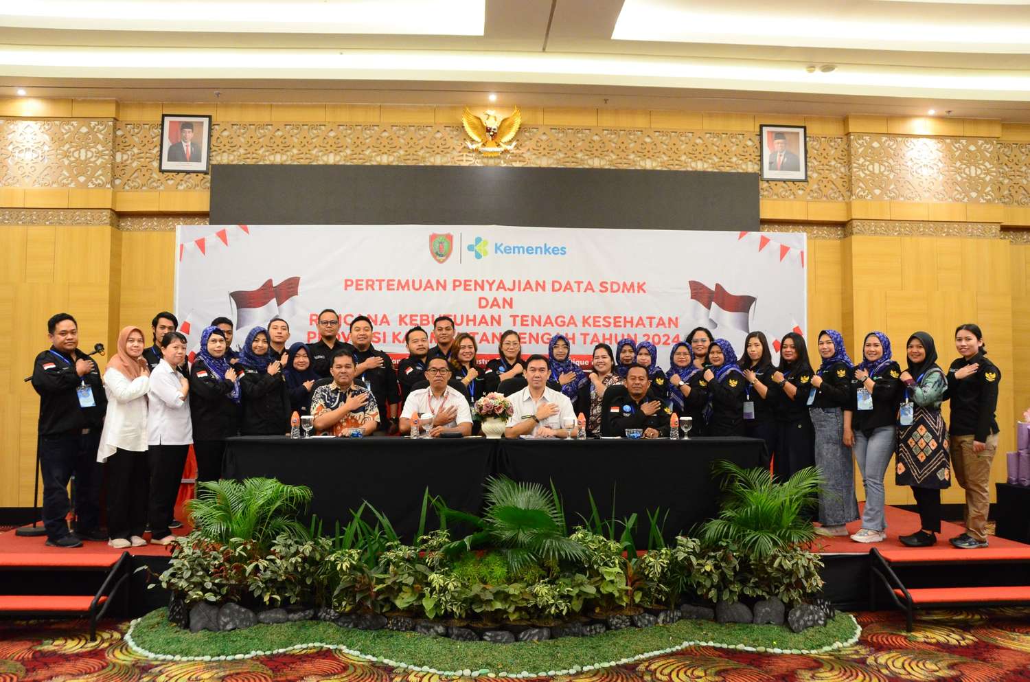 Dinkes Prov. Kalteng Gelar Pertemuan Penyajian Data SDMK dan Rencana Kebutuhan Nakes