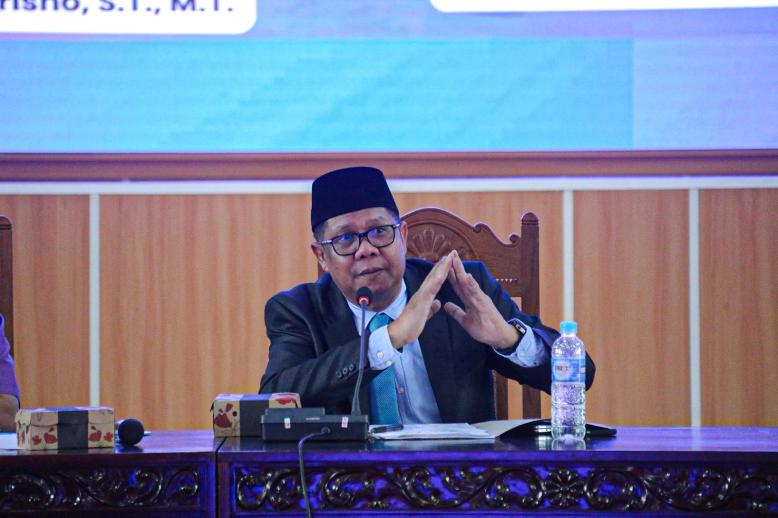 Riset Solutif dan Inovasi Membumi, Pesan Sahli Darliansjah untuk Pascasarjana UPR