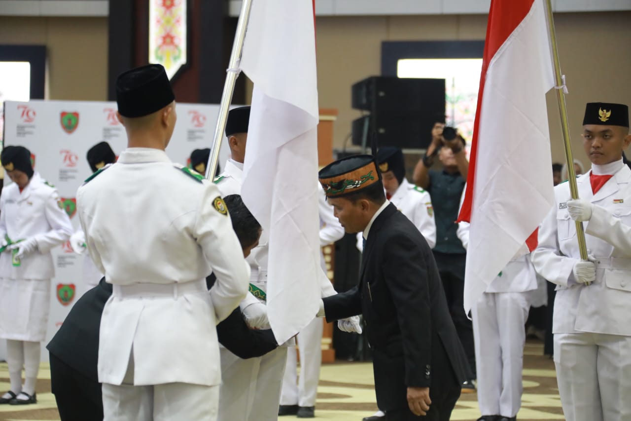 54 Putra-Putri Terbaik Kalteng Resmi Dikukuhkan sebagai Paskibraka