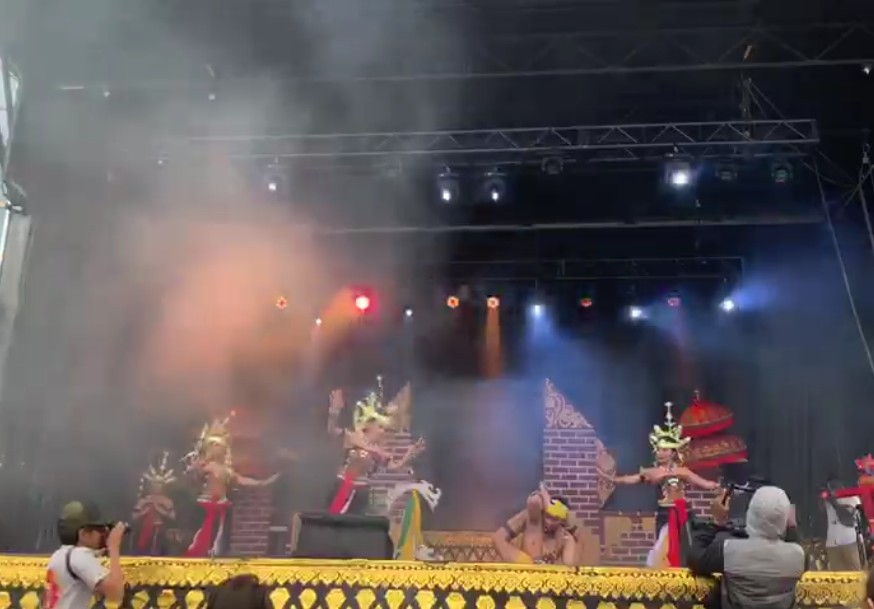 Tim Kesenian Kalteng Tampil dalam Acara Indonesia Festival di Ottawa, Kanada