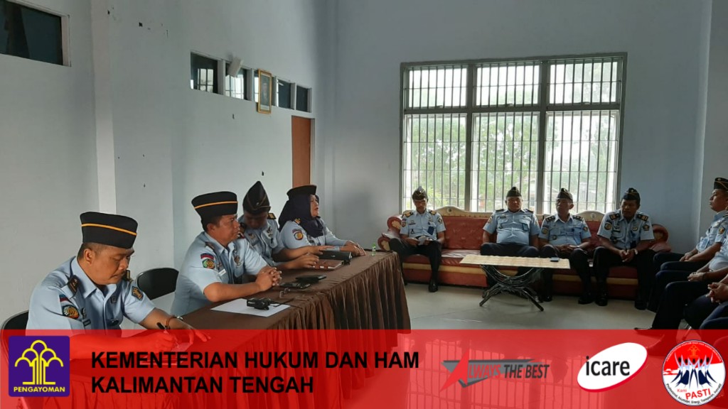 Menjaga Keamanan dan Ketertiban, Lapas Kelas IIB Pangkalan Bun Lakukan Briefing Sekaligus Pengecekan dan Razia Blok Kamar Hunian