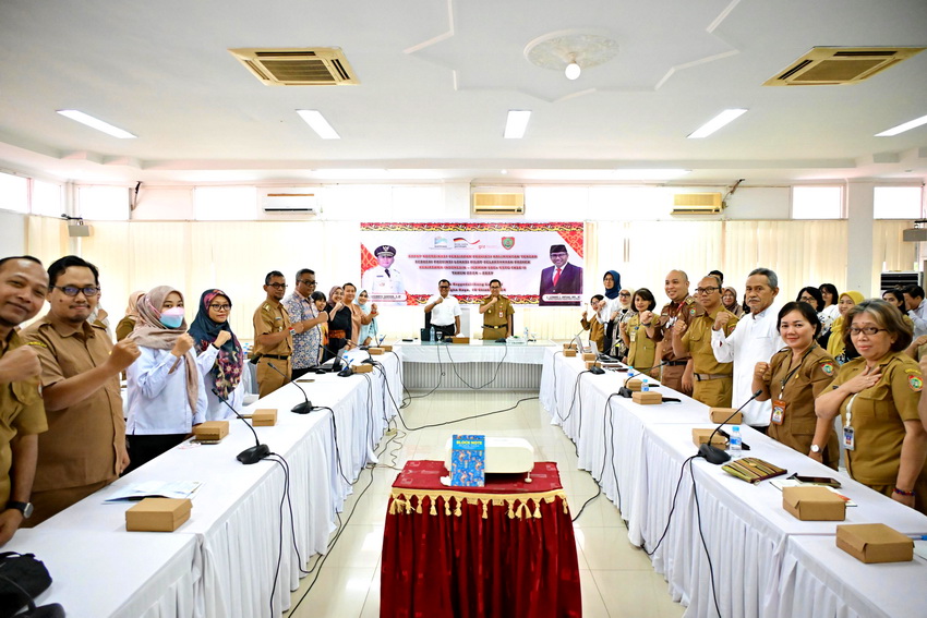 Kepala Bappedalitbang Buka Rakor Persiapan Prov. Kalteng sebagai Lokasi Pilot Pelaksanaan Kerjasama  Proyek SDGs SSTC Fase II Tahun 2024-2027