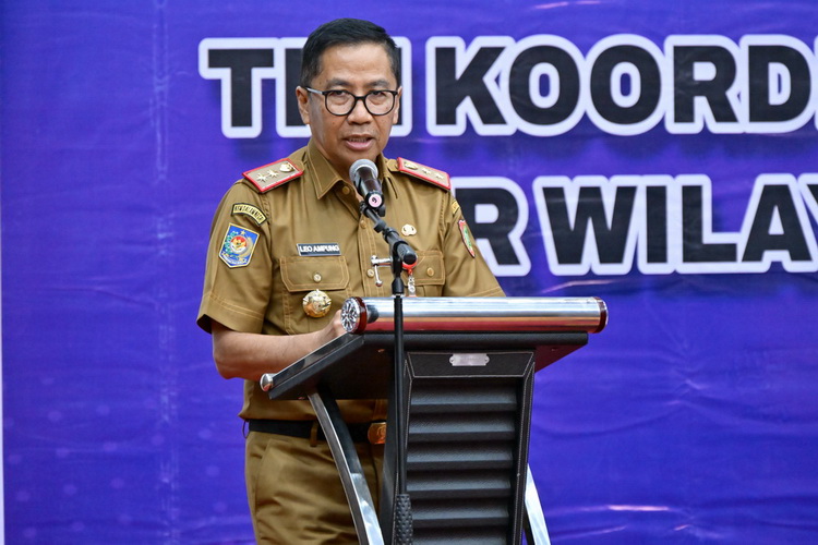 Kepala Bappedalitbang Prov. Kalteng Buka Sidang Pleno IV TKPSDA WS Mentaya-Katingan T.A 2024