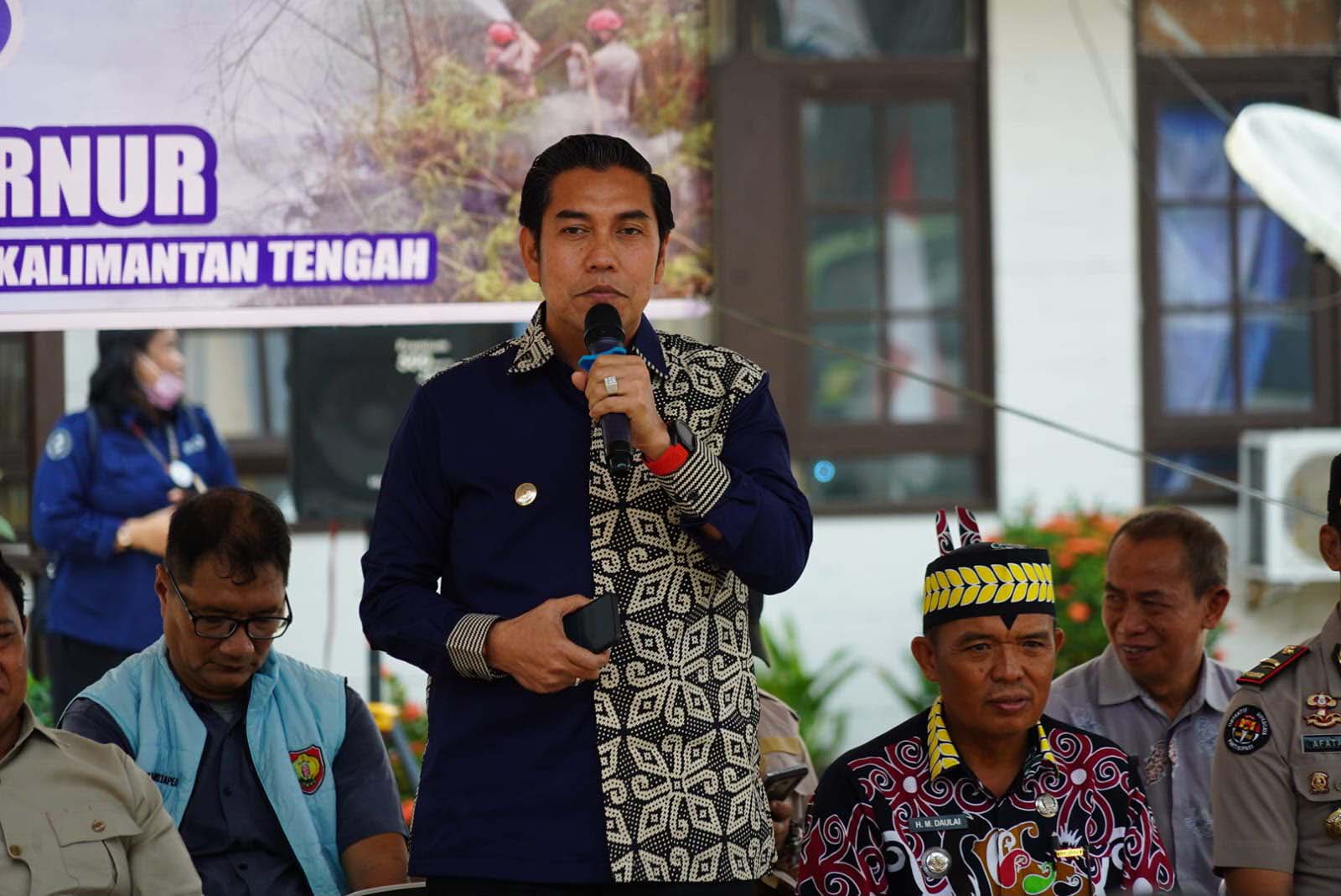 Pemprov Kalteng Salurkan 1.000 Paket Bantuan Pangan, BLT KHBS, dan Air Bersih untuk Warga Kahayan Kuala Kabupaten Pulang Pisau