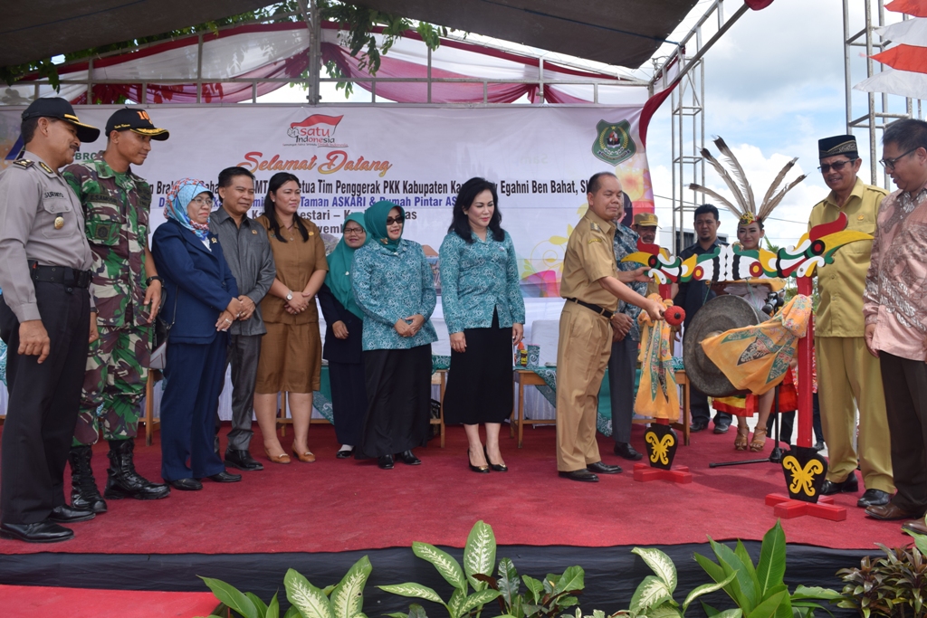 Bupati Kapuas Resmikan Taman Askari  