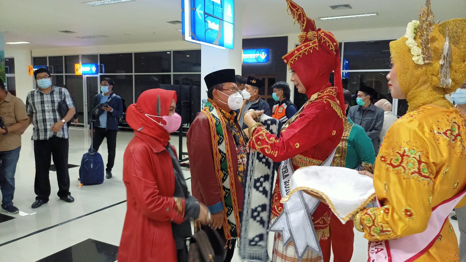 Pj. Sekda Hadiri Pembukaan MTQ V KORPRI di Kendari