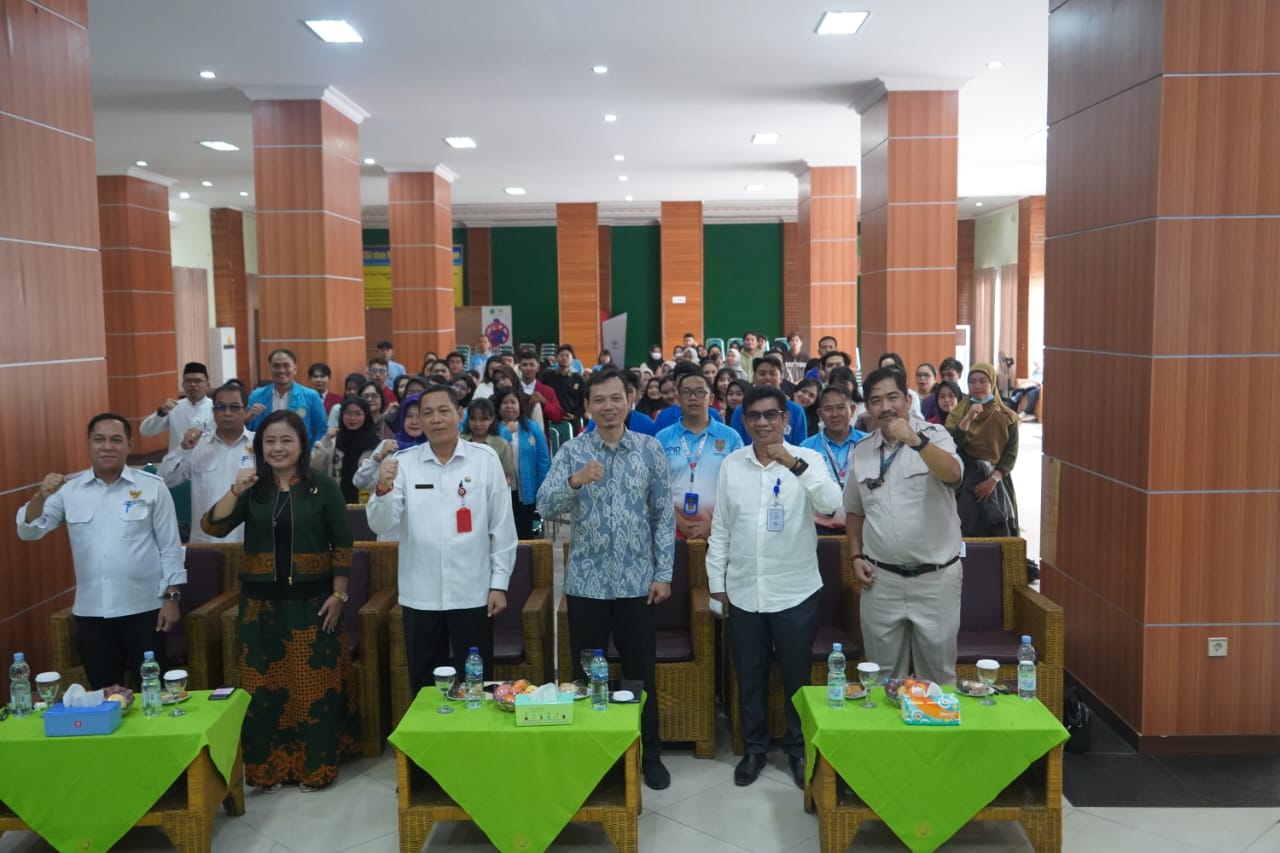 Sahli Yuas Elko Buka Kegiatan PPID dan Lapor! Kalteng Goes To Campus Tahun 2023