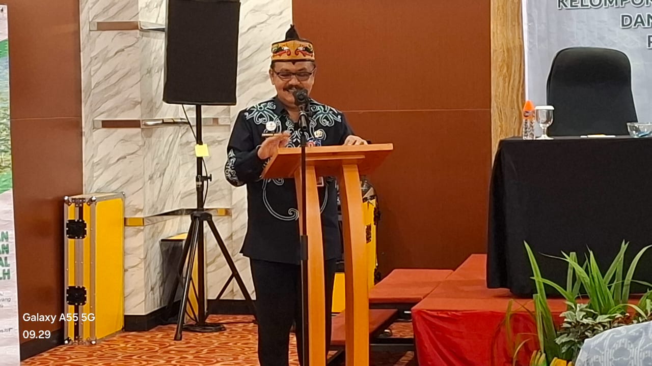 Sampaikan Dukungan Penguatan Kelembagaan, Asisten Ekbang Herson B. Aden Buka Rakor Tim Pokja REDD+ Prov. Kalteng