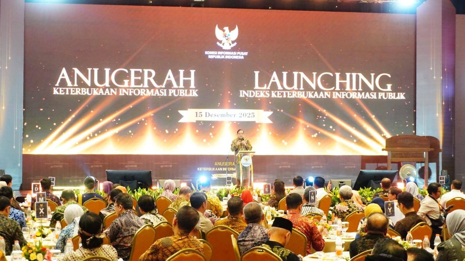 Pemprov Kalteng Raih Predikat Informatif untuk Keempat Kalinya pada Anugerah Keterbukaan Informasi Publik 2025