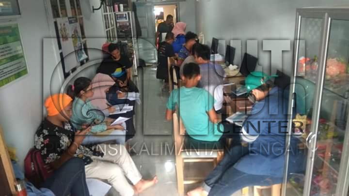 Pembelajaran Paket Kesetaraan di Sekretariat PKBM Seroja