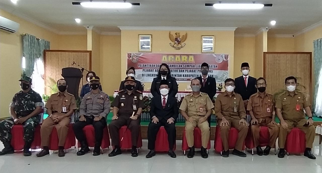 Lantik Pejabat Administrator dan Pengawas, Bupati Katingan: Jabatan Adalah Amanah 