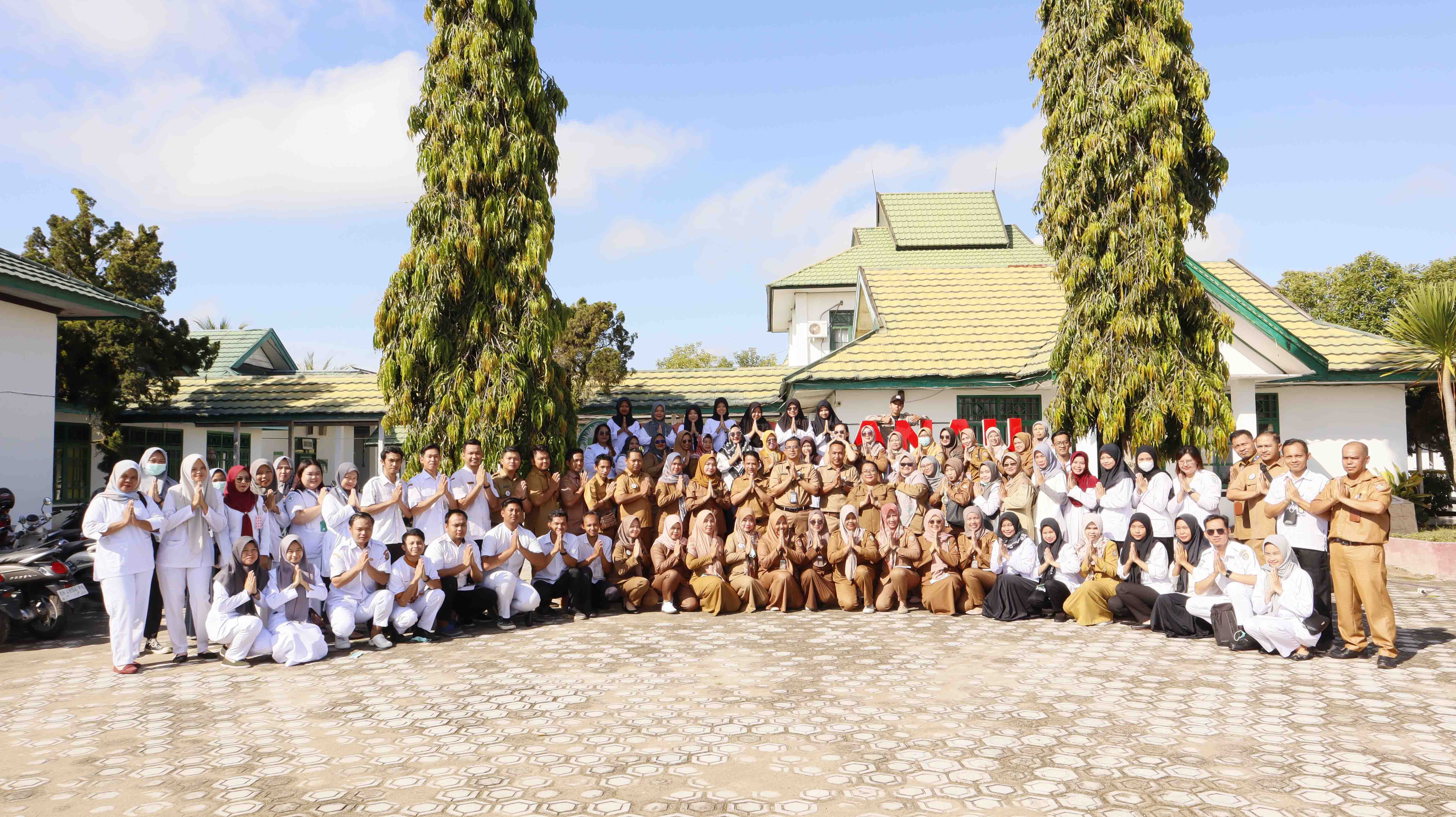 UPT RSUD Hanau Gelar Apel Besar dan Halalbihalal Pasca Libur Idul Fitri