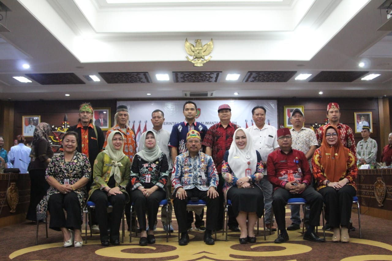 Sekda Nuryakin Ambil Sumpah dan Janji Juri FBIM Tahun 2024